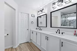 1002 Zachary Dr, Arlington, TX 76002 - Photo 17