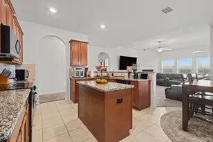 305 Pitt Cir, Fate, TX 75189 - Photo 13