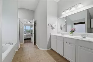 10521 Bradshaw Dr, Fort Worth, TX 76108 - Photo 25
