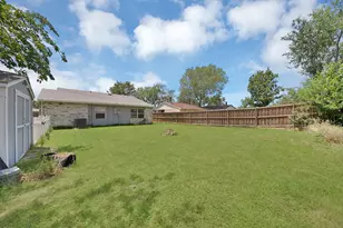 4205 Spindletree Ln, Fort Worth, TX 76137 - Photo 5