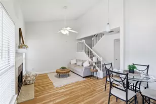 1454 Meadowood Village Dr, Fort Worth, TX 76120 - Photo 9