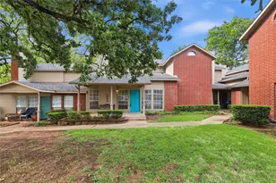 1454 Meadowood Village Dr, Fort Worth, TX 76120 - Photo 3
