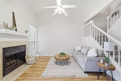 1454 Meadowood Village Drive, Fort Worth, TX 76120 - Photo 7