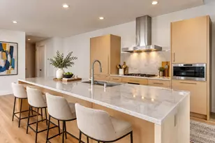 2900 McKinnon St, Dallas, TX 75201 - Photo 3