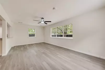 3715 Maxwell Court, Arlington, TX 76015 - Photo 9