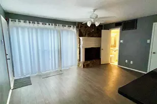 7855 Meadow Park Dr, Dallas, TX 75230 - Photo 25