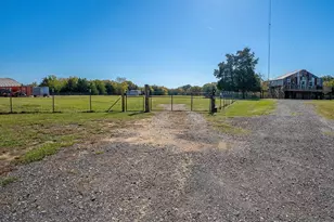 1696 Co Rd 222, Gainesville, TX 76240 - Photo 35