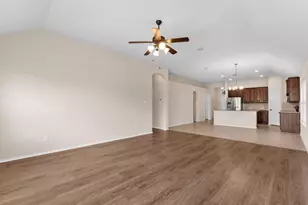 2120 Blakely Ct, Fort Worth, TX 76134 - Photo 7