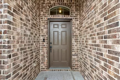 2120 Blakely Court, Fort Worth, TX 76134 - Photo 5