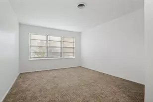 3110 Heather Ln, Denton, TX 76209 - Photo 5