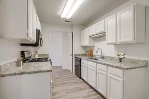4713 Breezy Hill St, Midlothian, TX 76065 - Photo 7