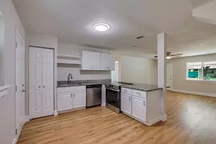 2804 Dogwood Park Dr, Richland Hills, TX 76118 - Photo 9