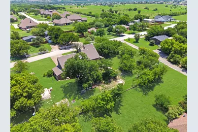 6039 Bear Creek Drive E, Fort Worth, TX 76126 - Photo 29