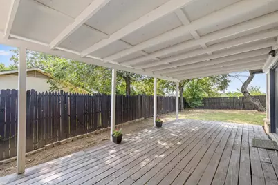 1024 Mountview Drive, Carrollton, TX 75006 - Photo 23