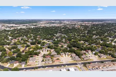 1024 Mountview Drive, Carrollton, TX 75006 - Photo 31