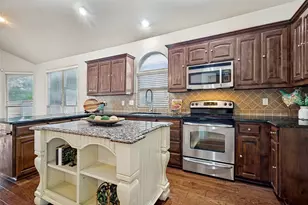 12712 Breckenridge Ct, Fort Worth, TX 76177 - Photo 9