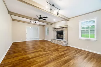 2705 Hubbard Street, Paris, TX 75460 - Photo 5