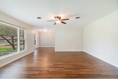 2705 Hubbard Street, Paris, TX 75460 - Photo 7