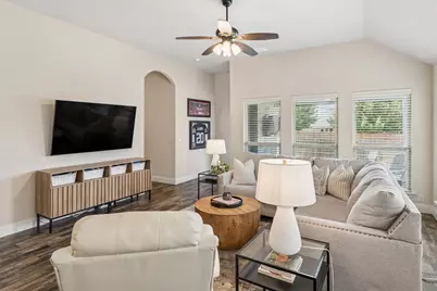 609 Fox View Drive, Fort Worth, TX 76131 - Photo 9