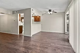 1725 E Grauwyler Rd, Irving, TX 75061 - Photo 7