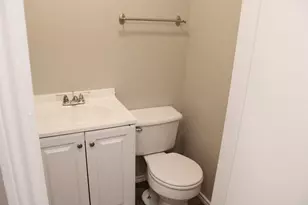 1725 E Grauwyler Rd, Irving, TX 75061 - Photo 13