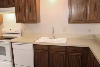 1725 E Grauwyler Road #138, Irving, TX 75061 - Photo 9