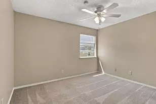 1725 E Grauwyler Rd, Irving, TX 75061 - Photo 25