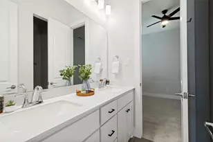 8117 Radnor Rd, Dallas, TX 75231 - Photo 23