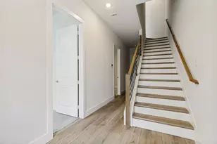 8117 Radnor Rd, Dallas, TX 75231 - Photo 5