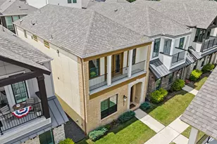 8117 Radnor Rd, Dallas, TX 75231 - Photo 27