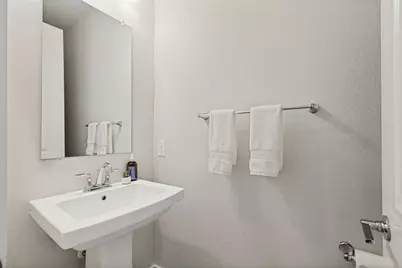 8117 Radnor Road, Dallas, TX 75231 - Photo 25