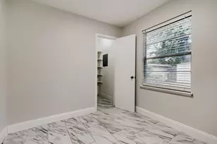 1405 Oak Grove Rd, Fort Worth, TX 76134 - Photo 13