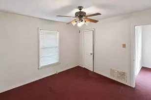 3018 Oakwood St, Haltom City, TX 76117 - Photo 17