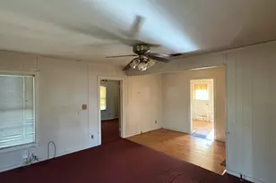 3018 Oakwood St, Haltom City, TX 76117 - Photo 5