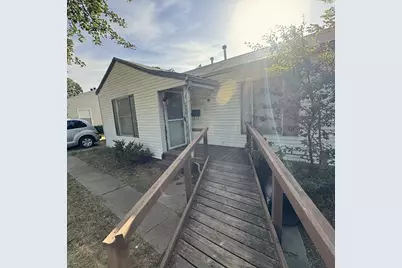3018 Oakwood Street, Haltom City, TX 76117 - Photo 3