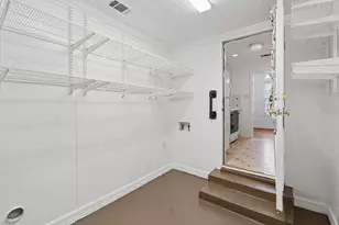 2218 Mountain Lake Rd, Dallas, TX 75224 - Photo 11