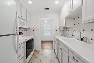 2218 Mountain Lake Rd, Dallas, TX 75224 - Photo 9