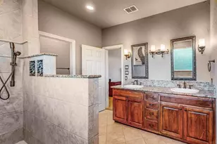 18156 Frankford Lakes Cir, Dallas, TX 75252 - Photo 15