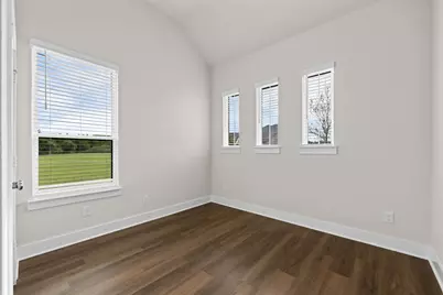 552 Holiday Avenue, Waxahachie, TX 75165 - Photo 25