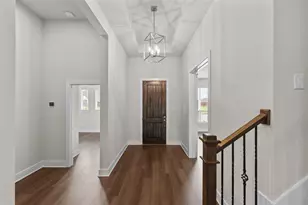 552 Holiday Ave, Waxahachie, TX 75165 - Photo 3