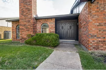 1910 Rambling Ridge Lane, Carrollton, TX 75007 - Photo 3