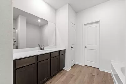 1301 Wind Drift Way, Fort Worth, TX 76131 - Photo 7