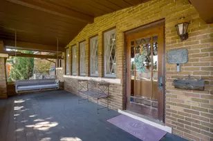 306 Prairie Ave, Cleburne, TX 76033 - Photo 3