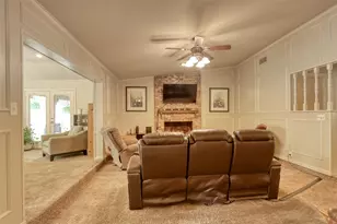 105 Santa Fe Cir, Waxahachie, TX 75165 - Photo 13