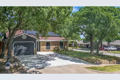 3901 Glengate Drive, Arlington, TX 76016 - Photo 1