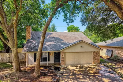2703 Partridge Avenue, Arlington, TX 76017 - Photo 1