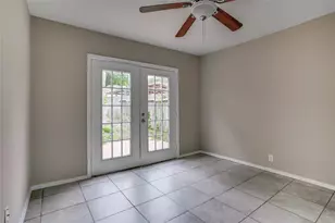 818 E Woodin Blvd, Dallas, TX 75216 - Photo 25