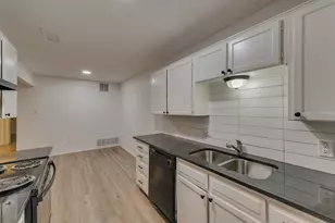 1817 San Rafael St, Fort Worth, TX 76134 - Photo 13