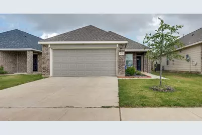 421 Sussex Drive, Everman, TX 76140 - Photo 3