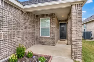421 Sussex Dr, Everman, TX 76140 - Photo 3